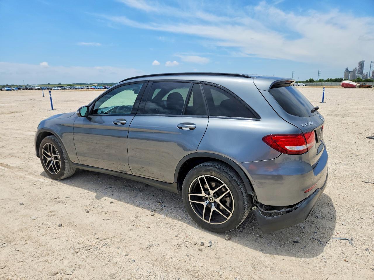 Mercedes-Benz GLC 300