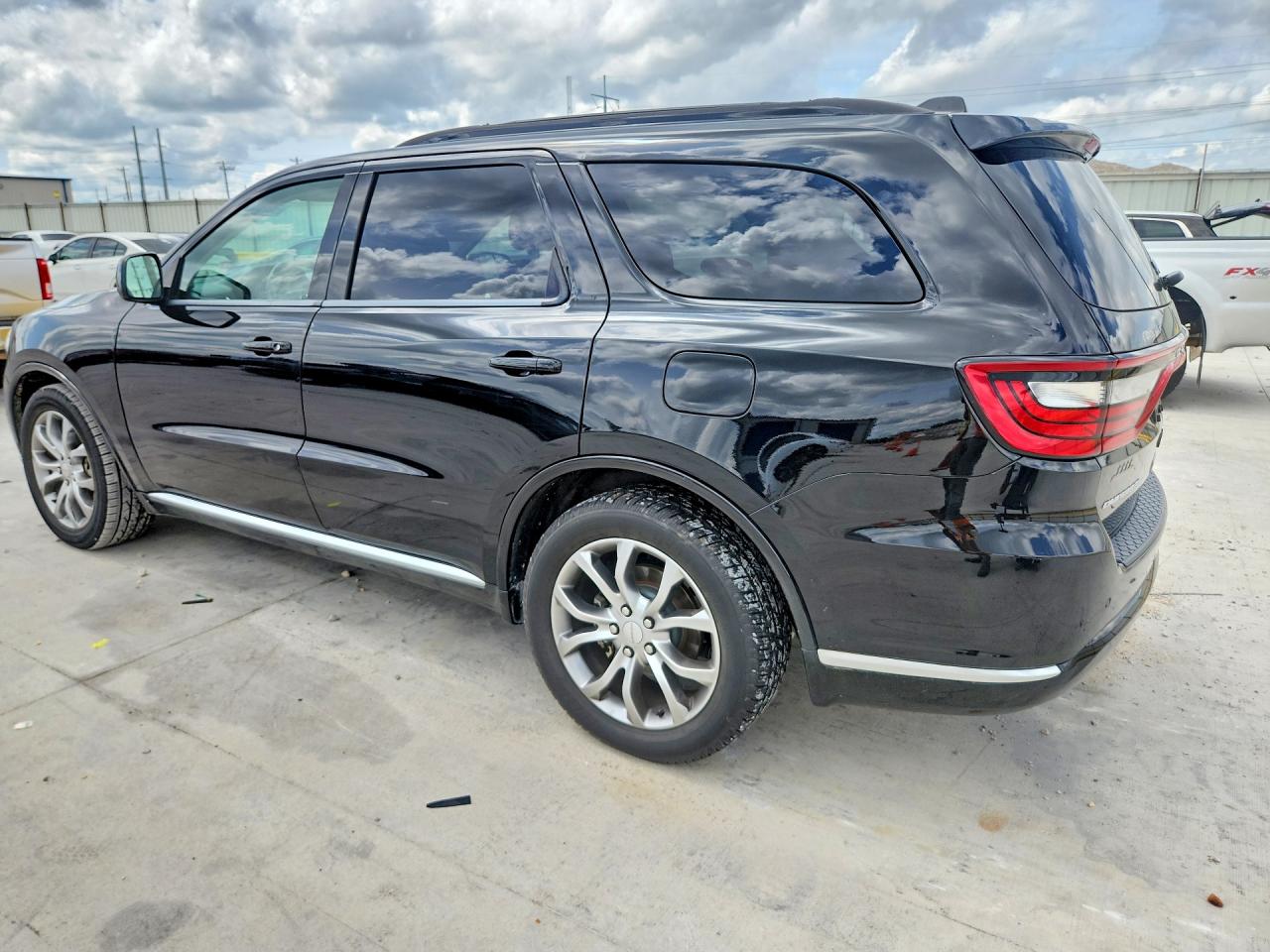 Dodge Durango Sxt