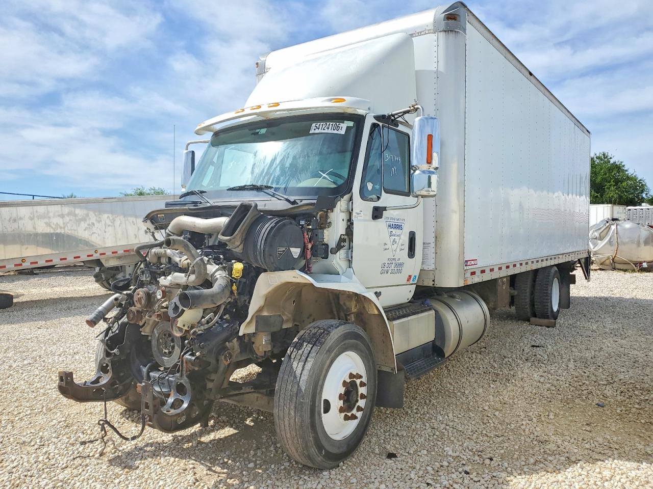 International 8000 8600