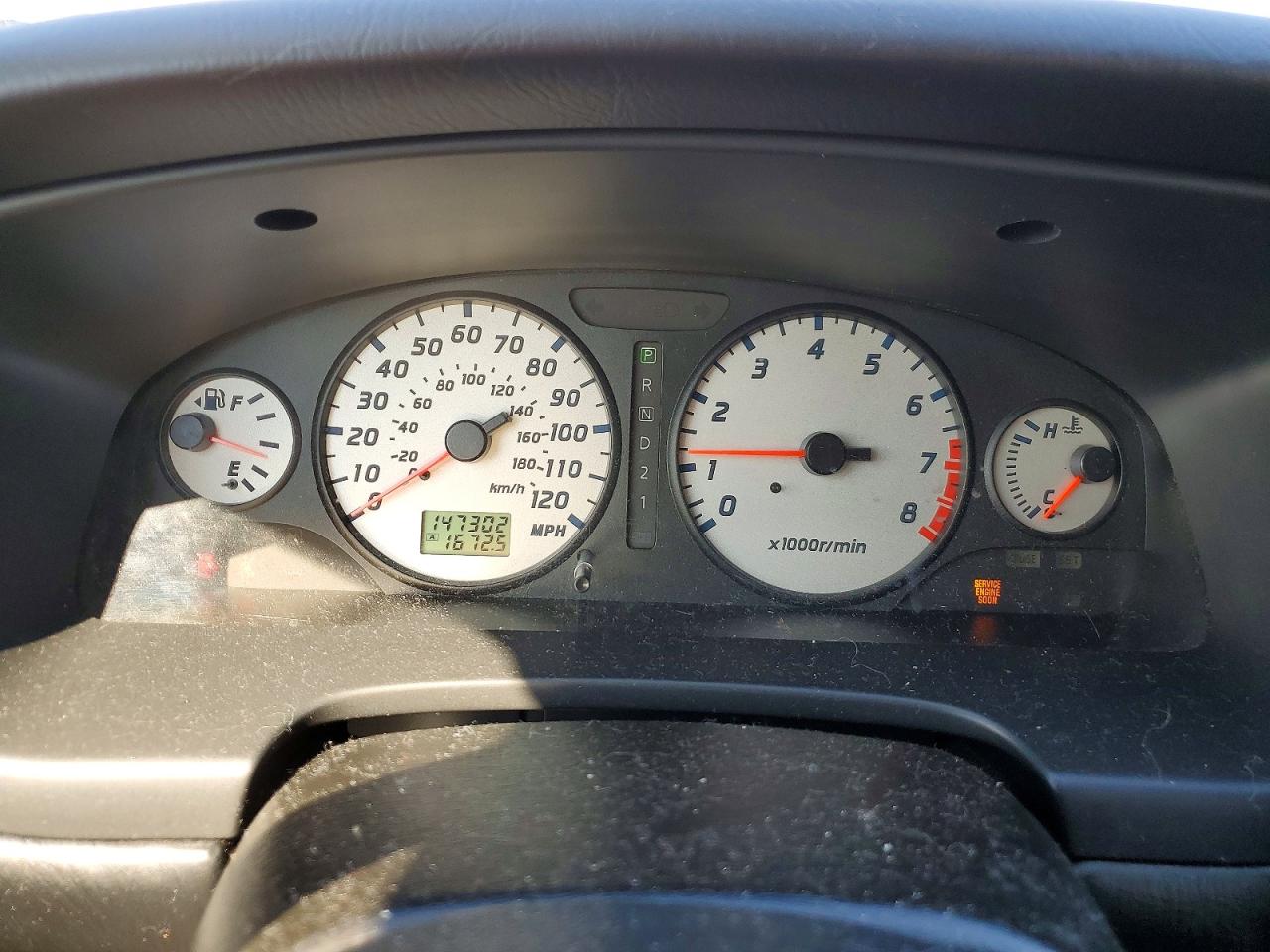 Nissan Pathfinder Se
