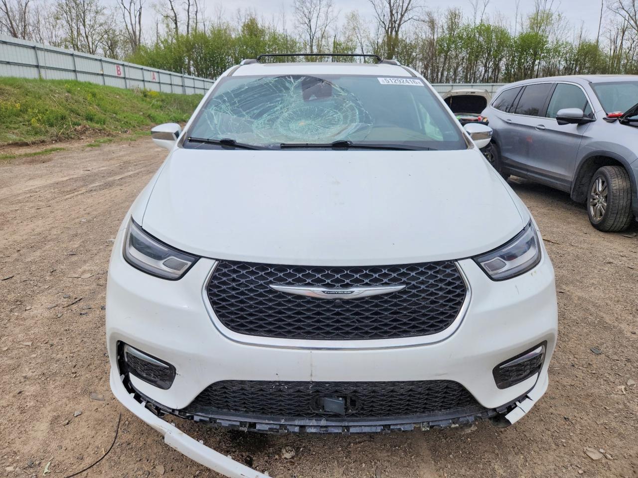 Chrysler Pacifica Limited