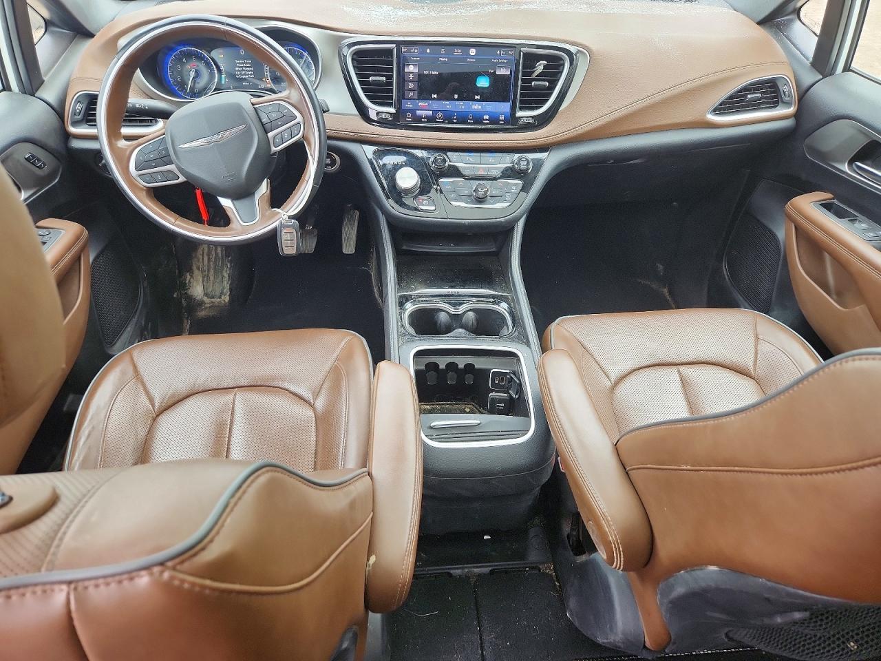 Chrysler Pacifica Limited