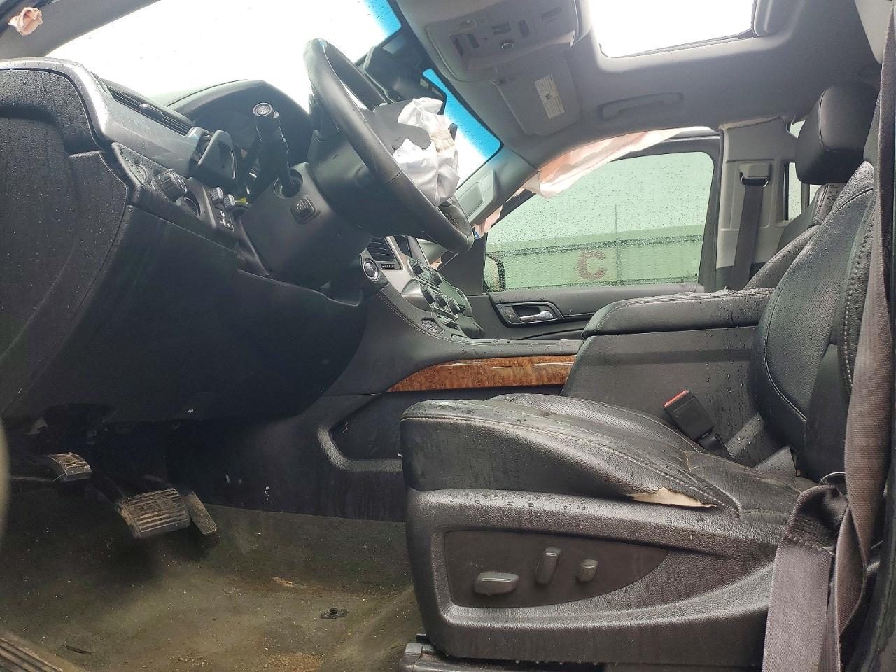 Chevrolet Suburban K1500 Ltz
