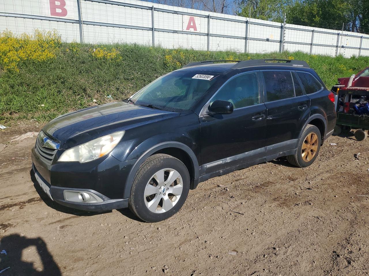 Salvage Subaru Outback Image