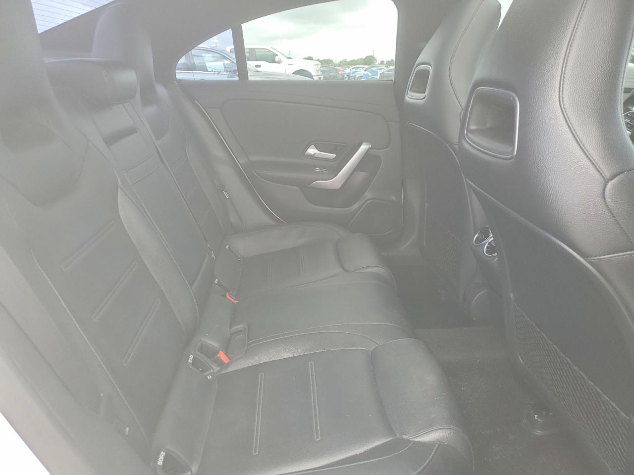 Mercedes-Benz Cla-class 250