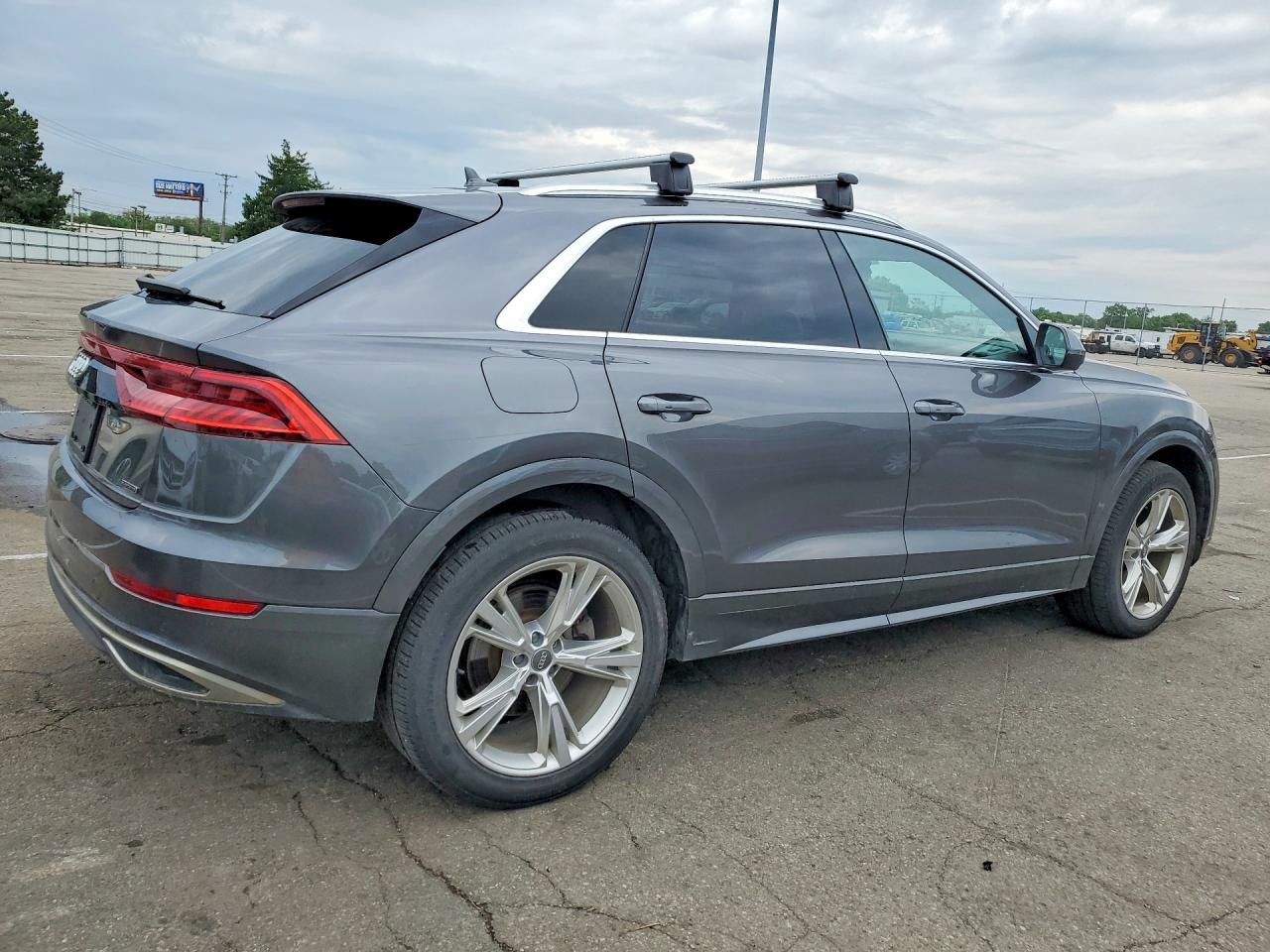 Audi Q8 Premium
