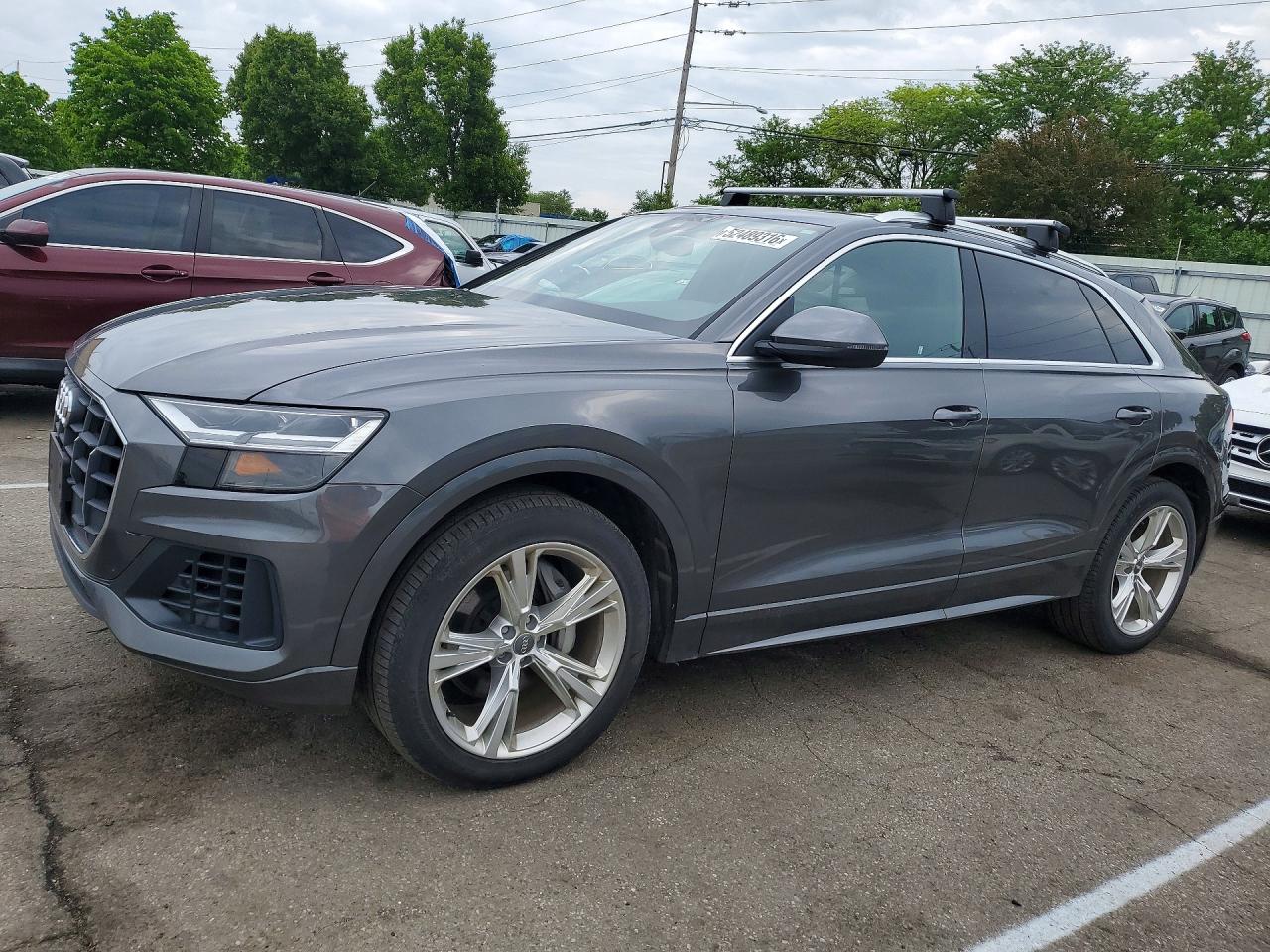 Salvage Audi Q8 Image