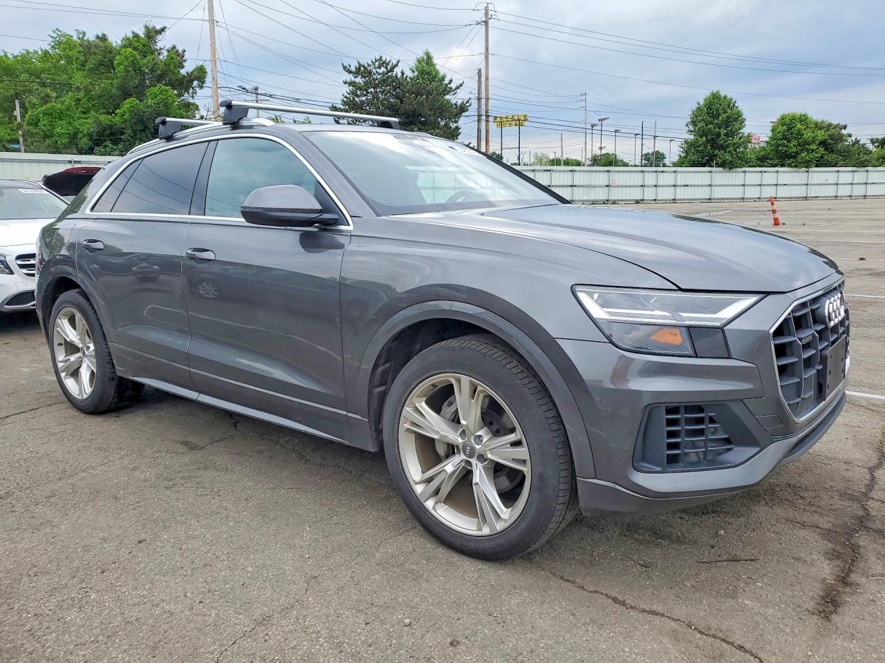 Audi Q8 Premium