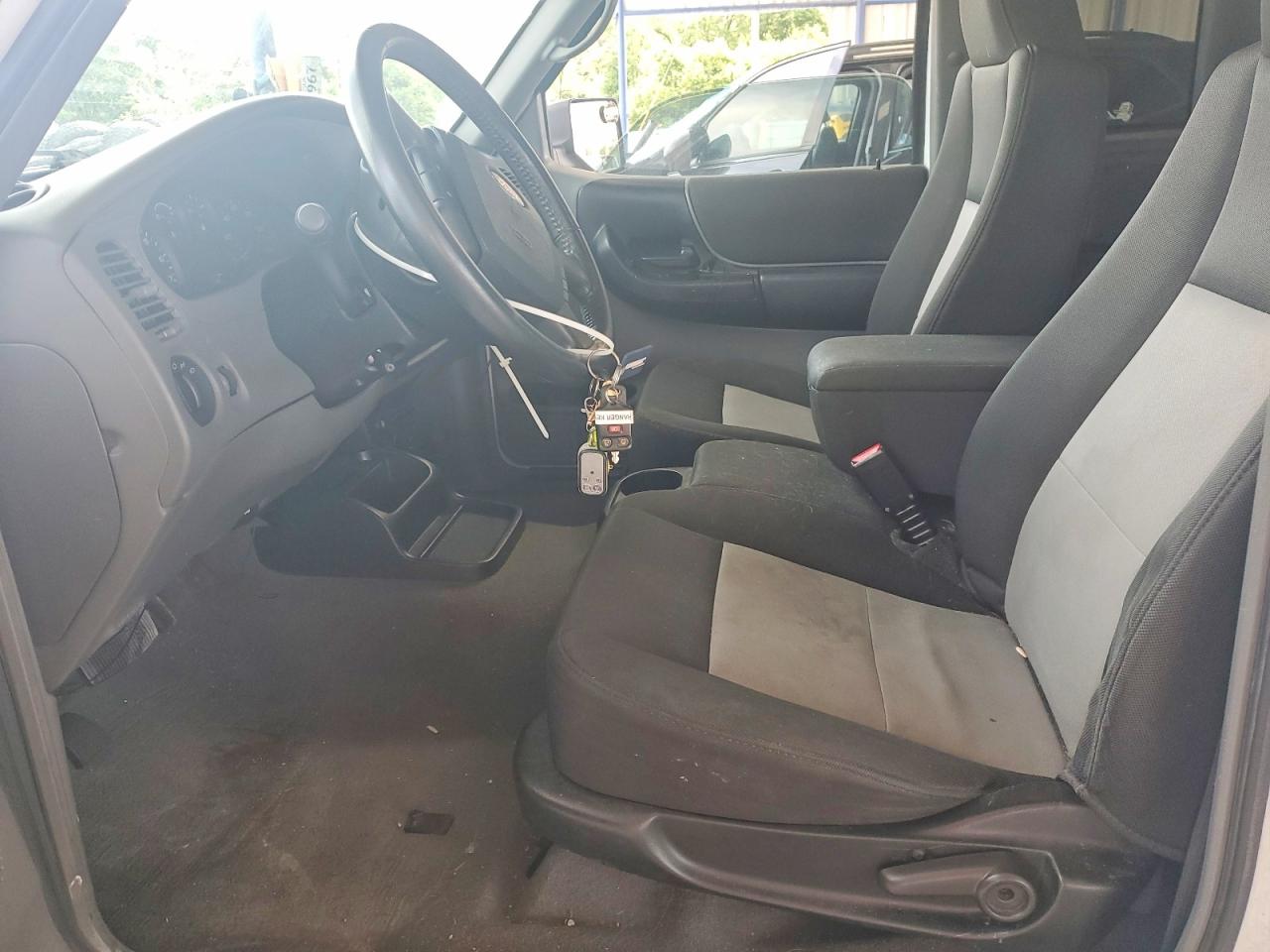 Ford Ranger Super Cab