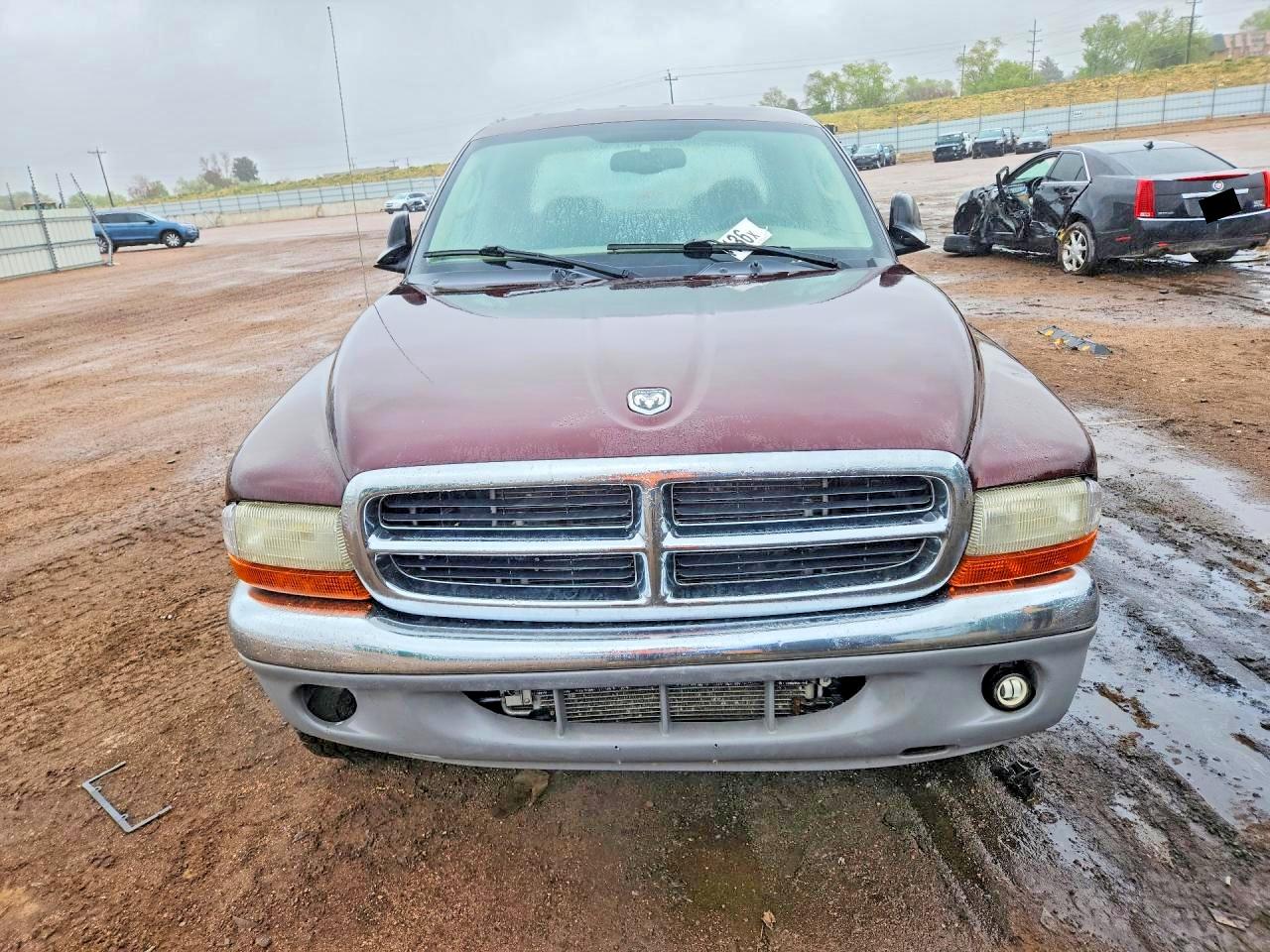 Dodge Dakota Quad Slt