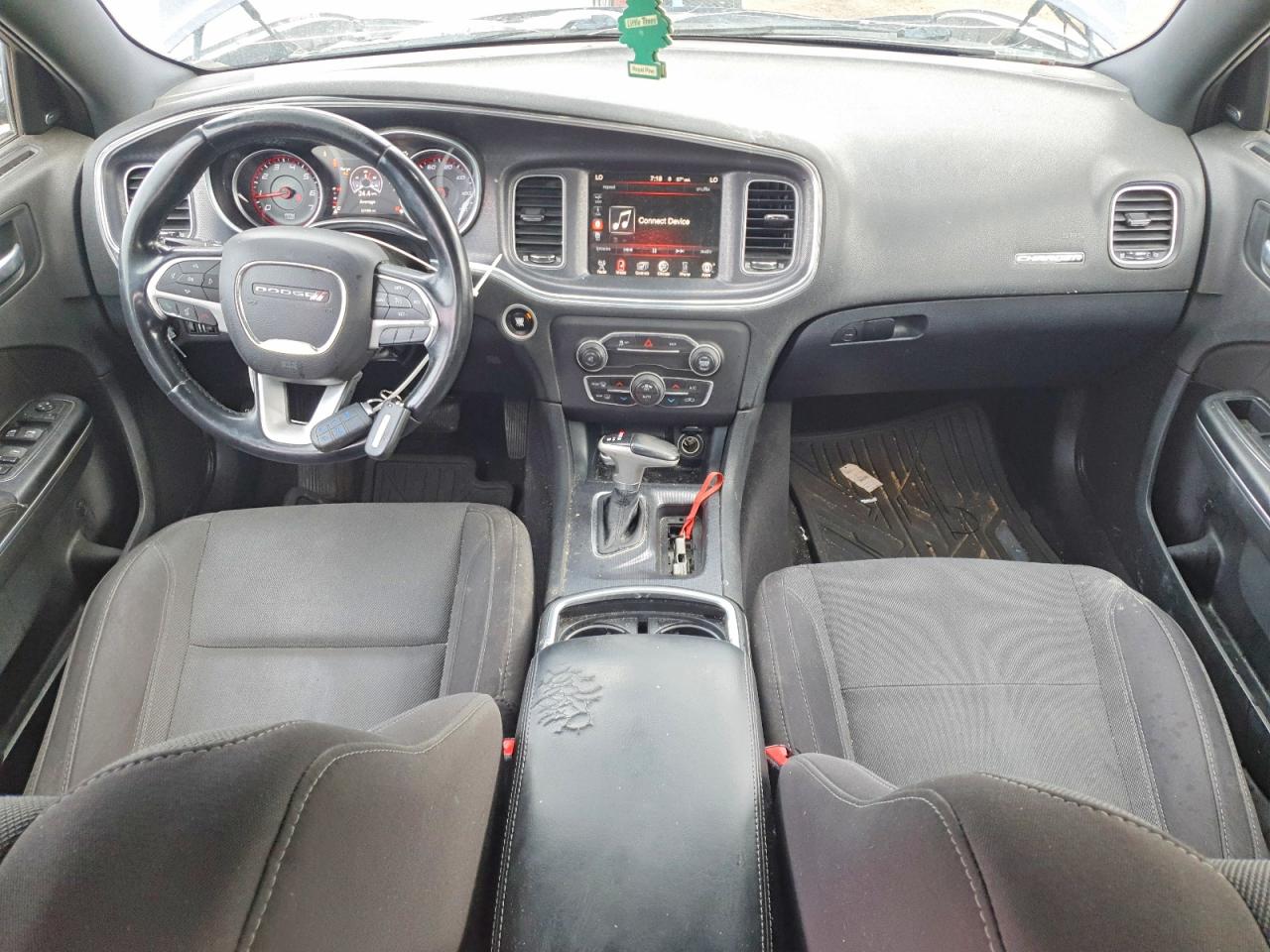Dodge Charger Sxt
