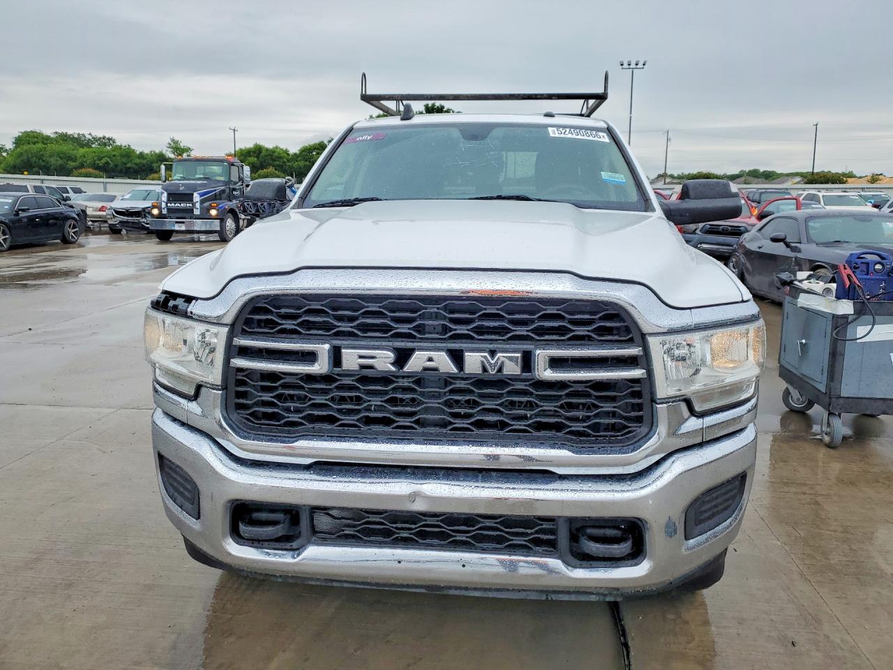 Ram 2500 Tradesman