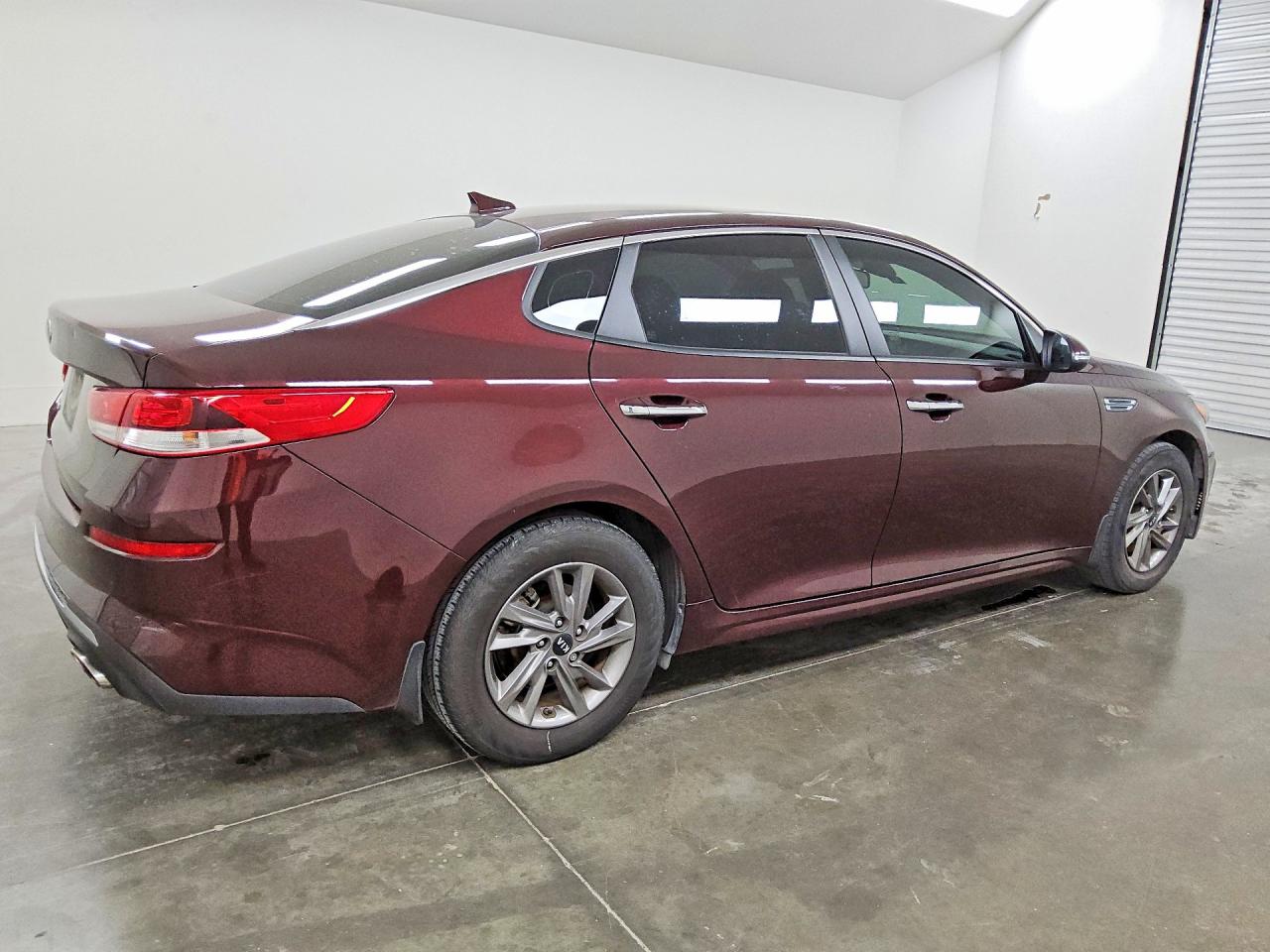Kia Optima Lx