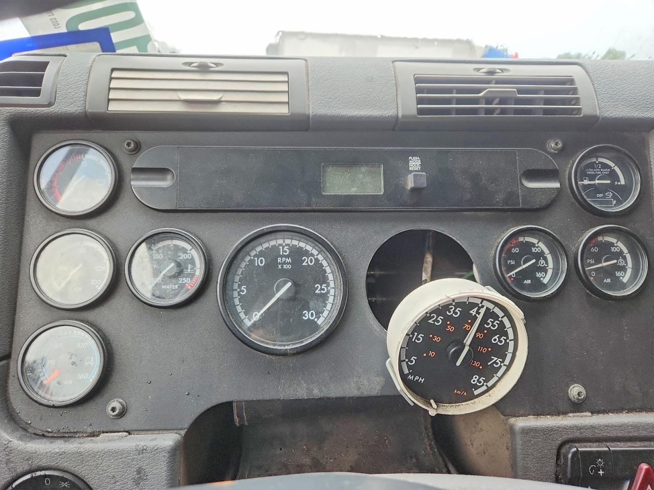 Freightliner Cascadia 125