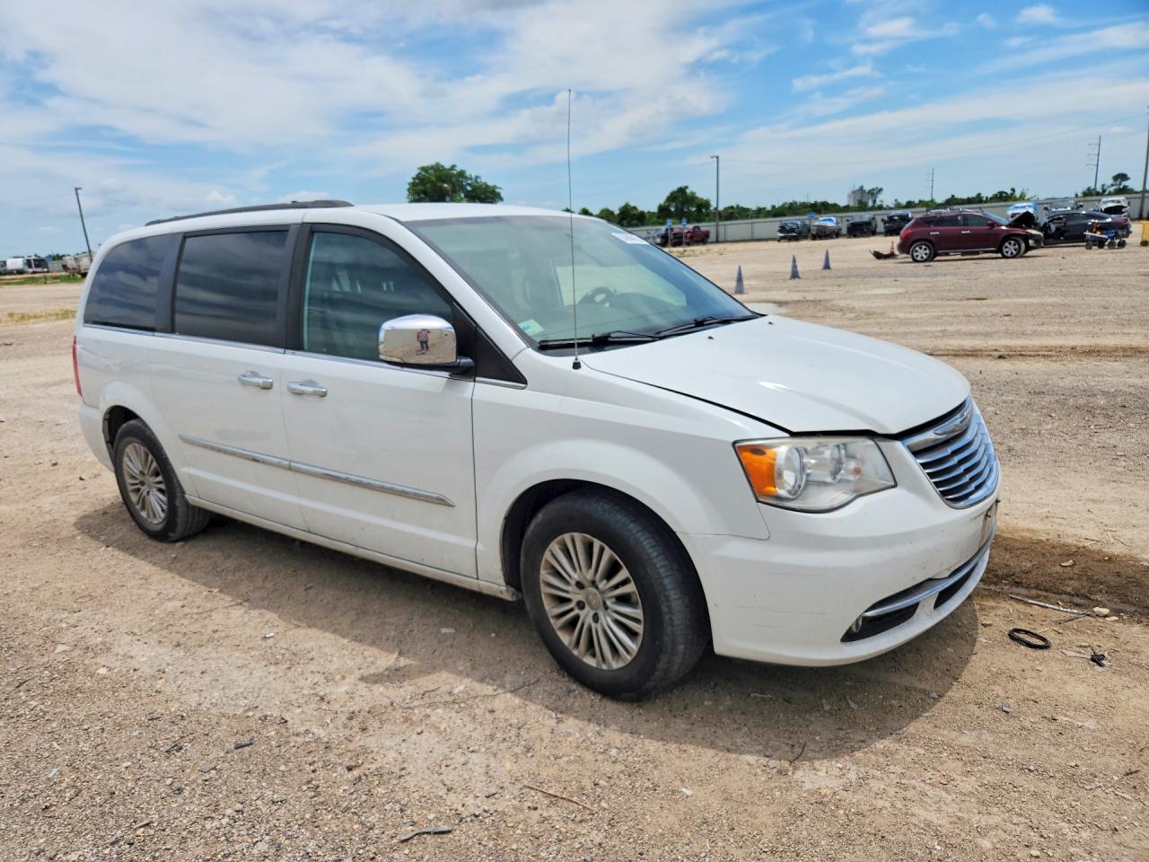 Chrysler Minivan Touring L