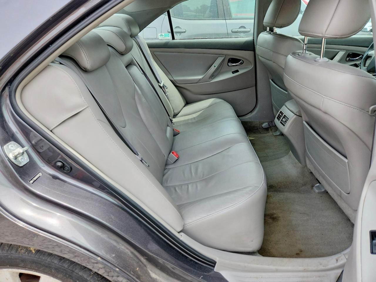 Toyota Camry Hybrid