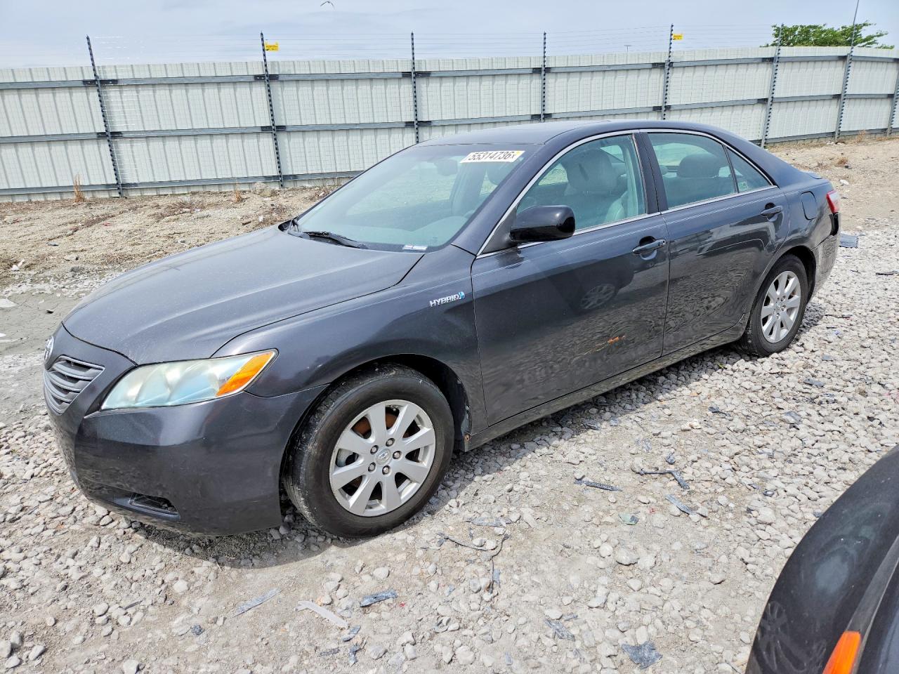 Salvage Toyota Camry Image