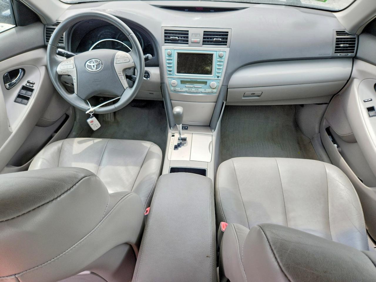 Toyota Camry Hybrid