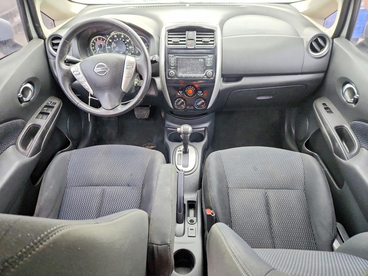 Nissan Versa Sv
