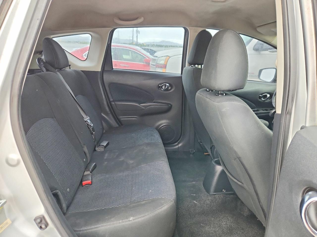 Nissan Versa Sv