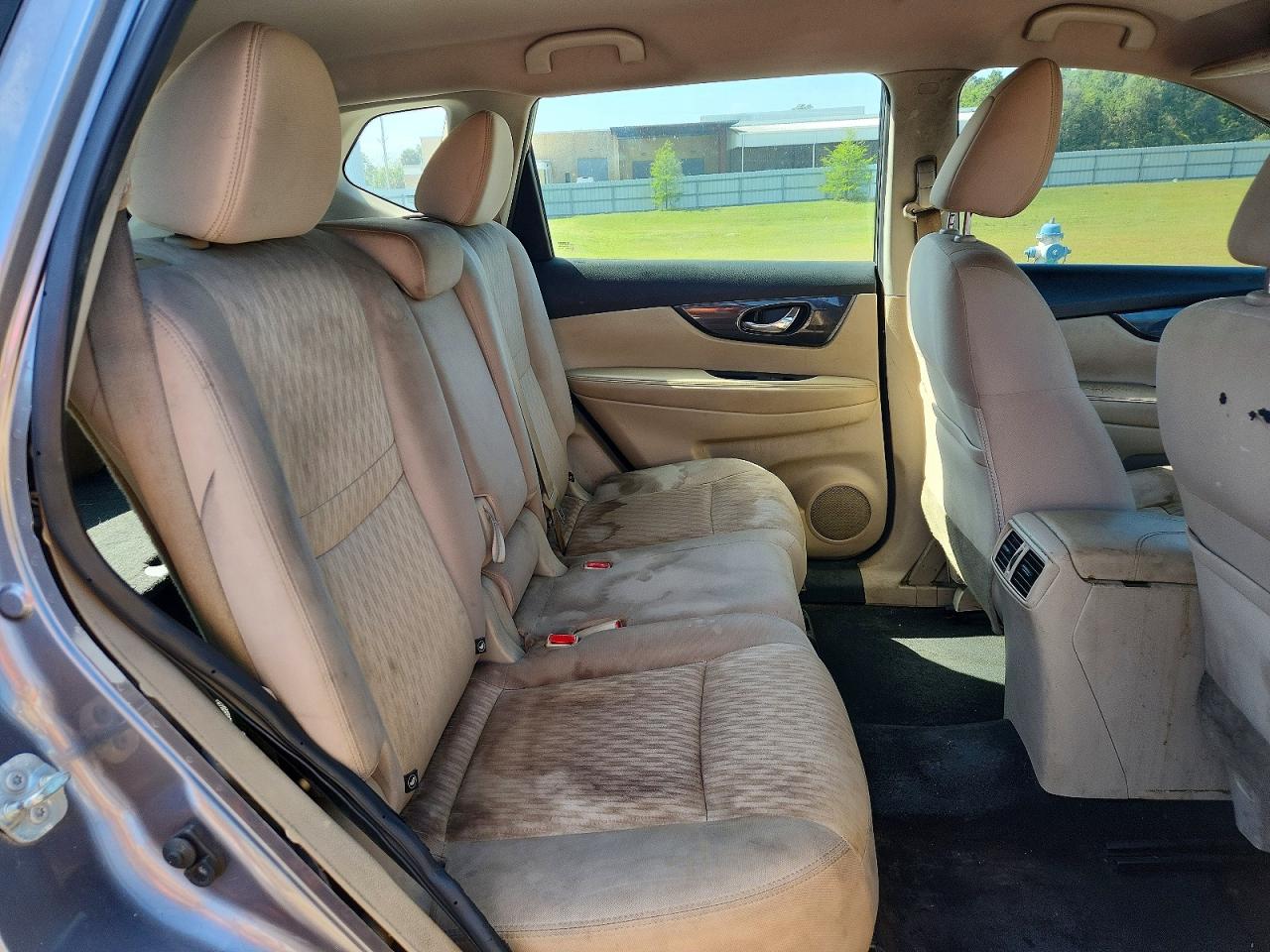 Nissan Rogue S