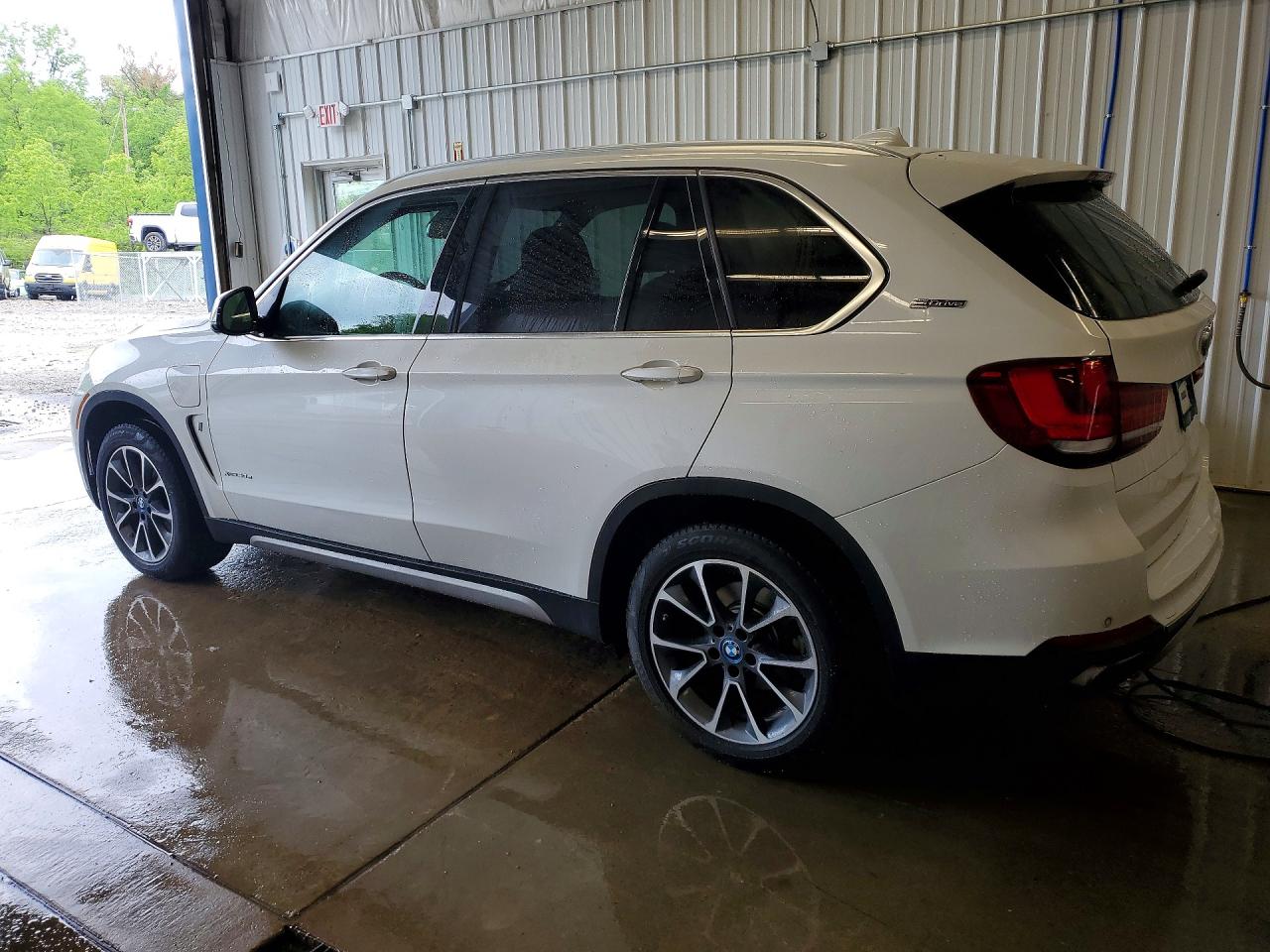 BMW X Series Xdr40e