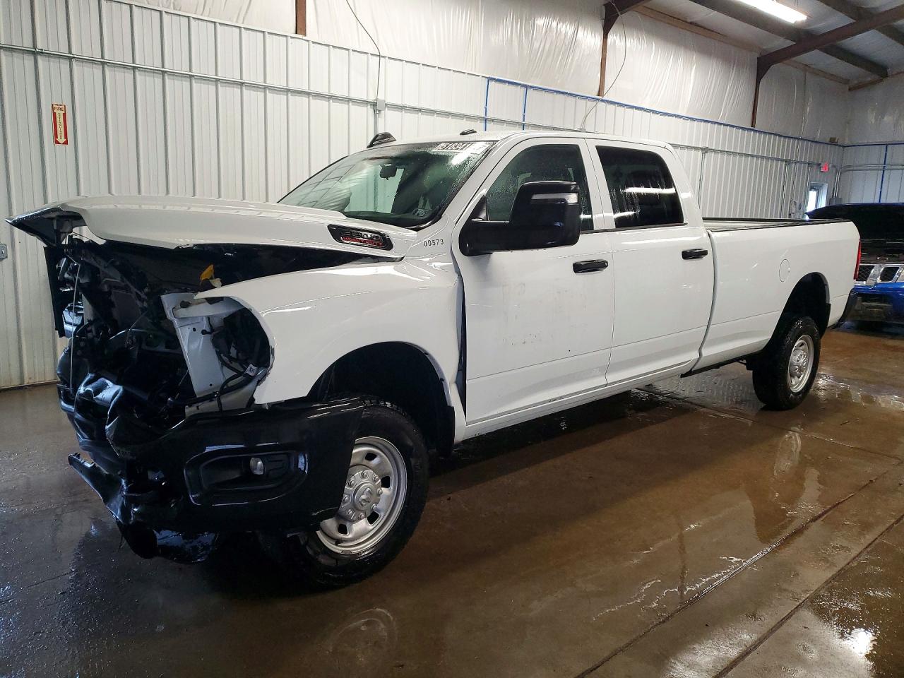 Salvage Ram 2500 Image