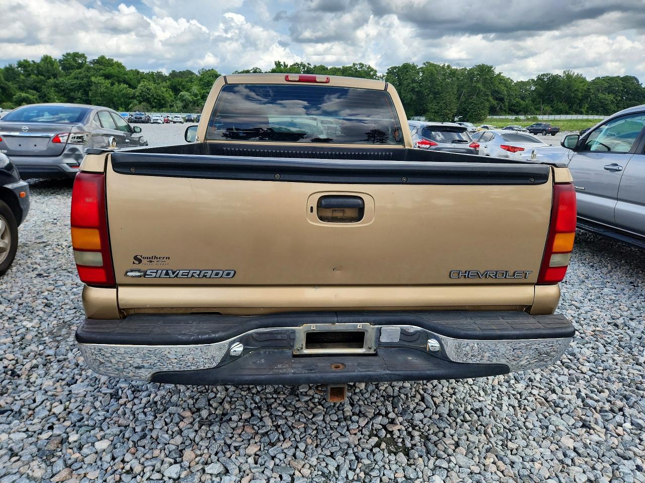 Chevrolet Silverado C1500