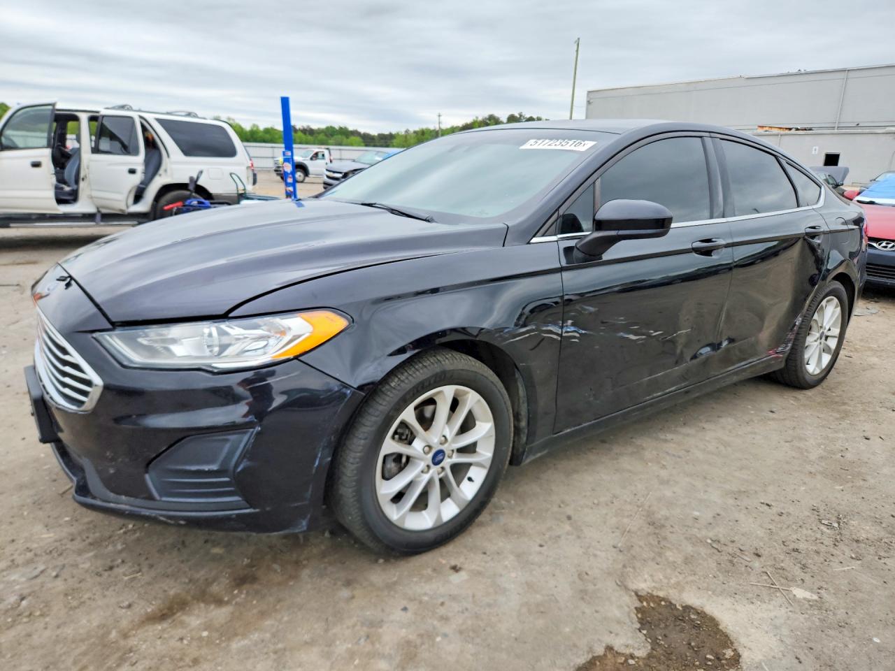 Salvage Ford Fusion Image