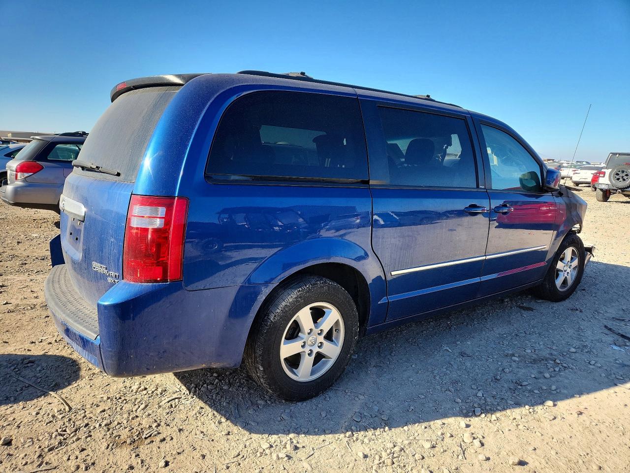 Dodge Caravan Sxt