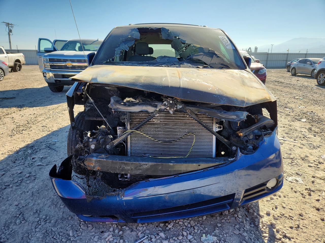 Dodge Caravan Sxt