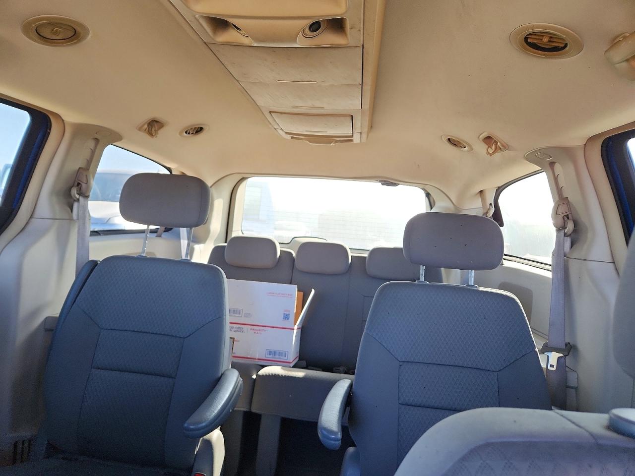 Dodge Caravan Sxt