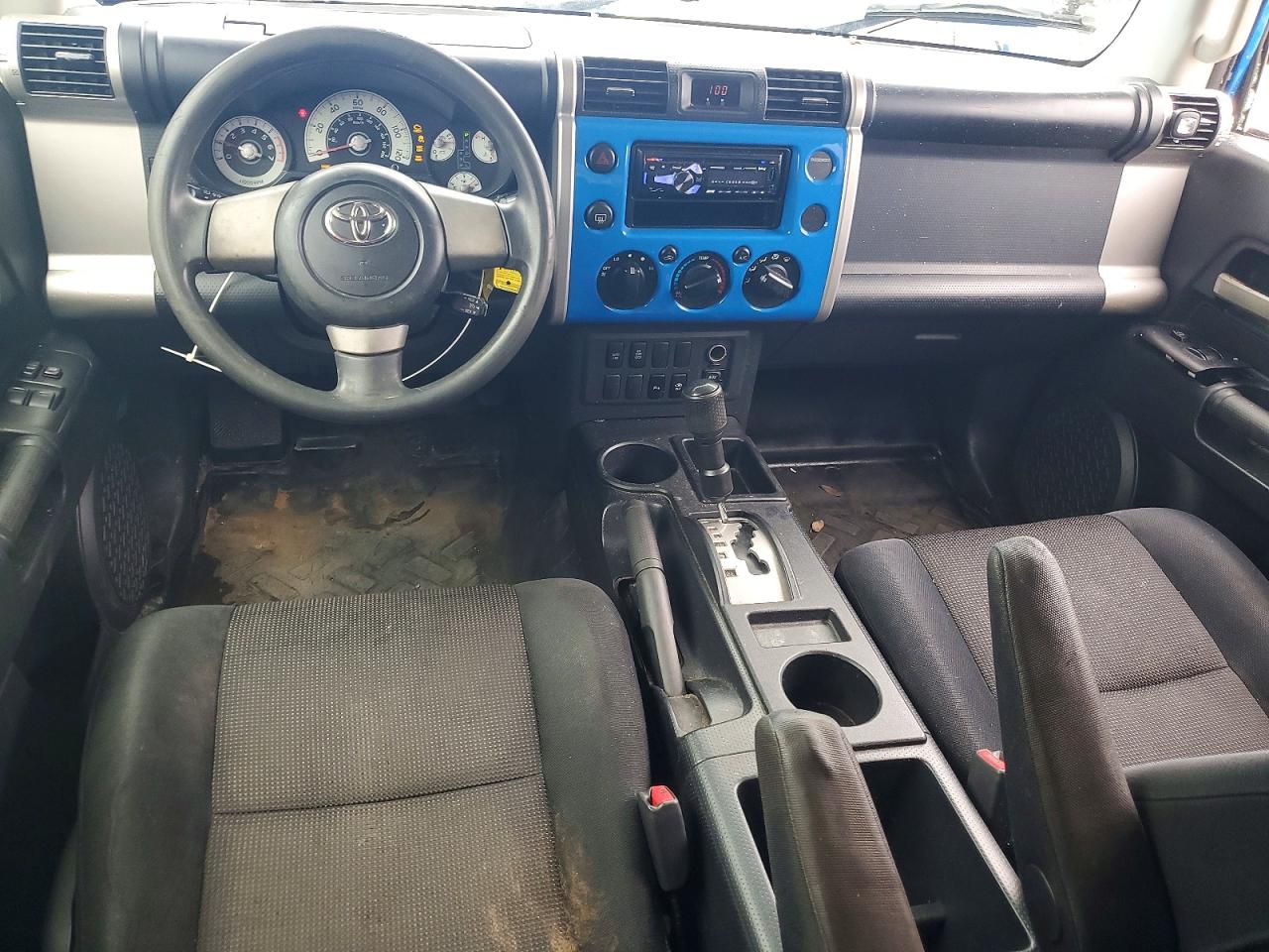 Toyota FJ Cruiser Base
