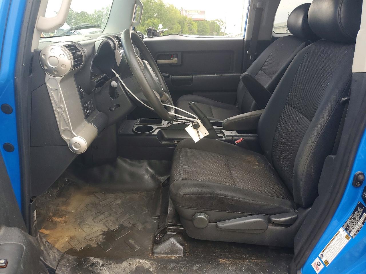 Toyota FJ Cruiser Base