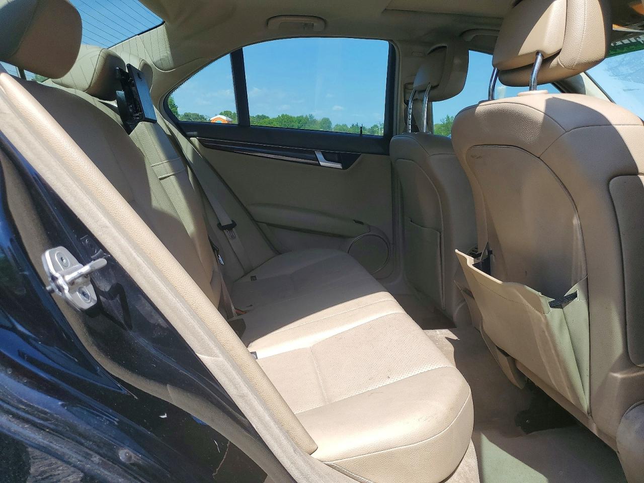 Mercedes-Benz C-Class 300 4matic