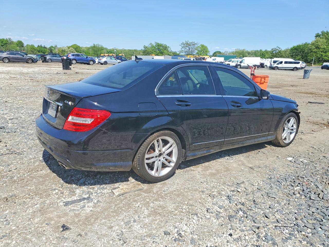 Mercedes-Benz C-Class 300 4matic