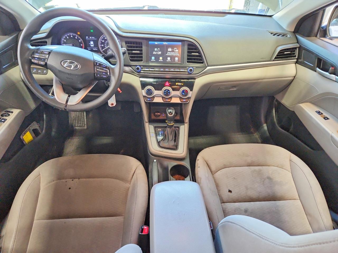 Hyundai ELANTRA Sel