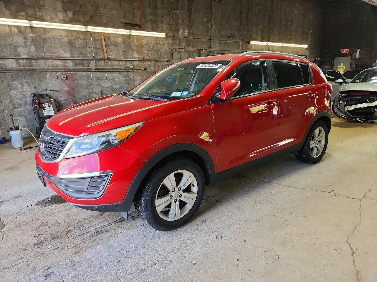 Salvage Kia Sportage Image