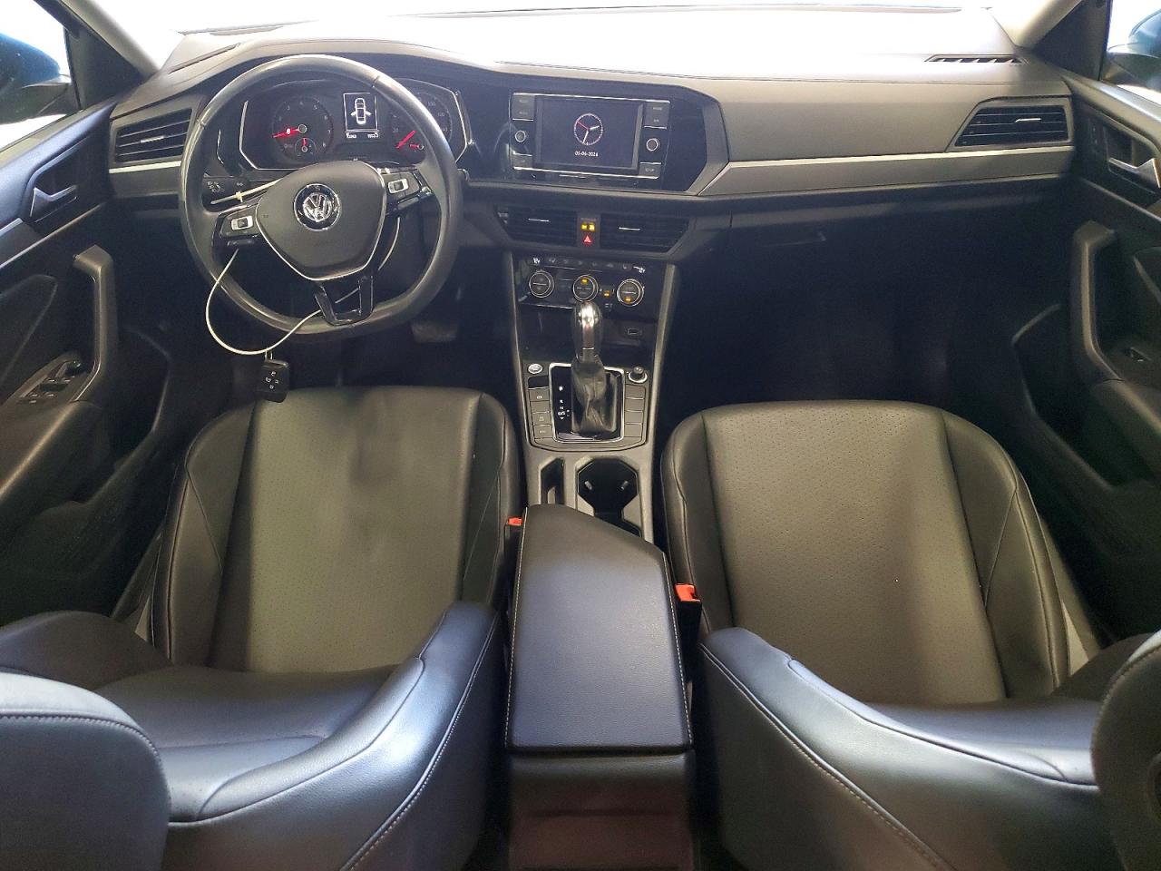 Volkswagen Jetta S