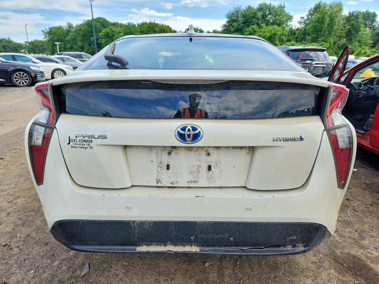 Toyota Prius Four
