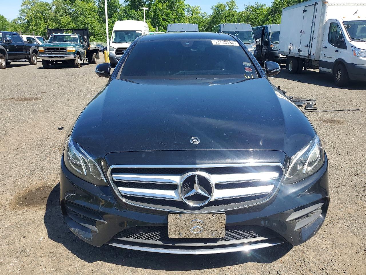 Mercedes-Benz E-Class 300 4matic