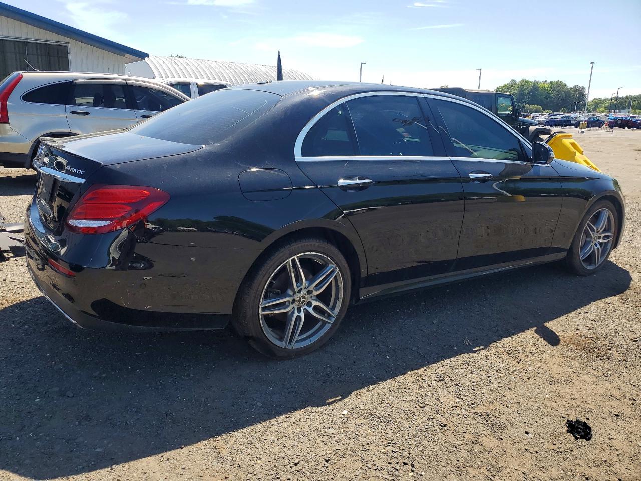 Mercedes-Benz E-Class 300 4matic