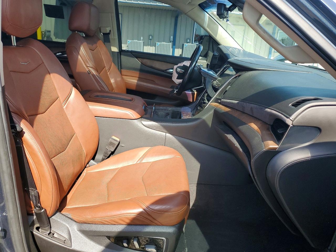 Cadillac Escalade Esv Premium Luxury