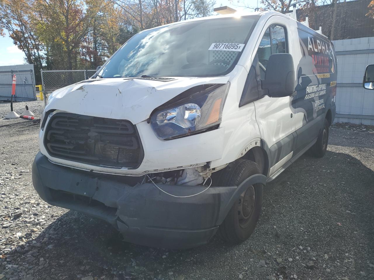 Salvage Ford Transit Image