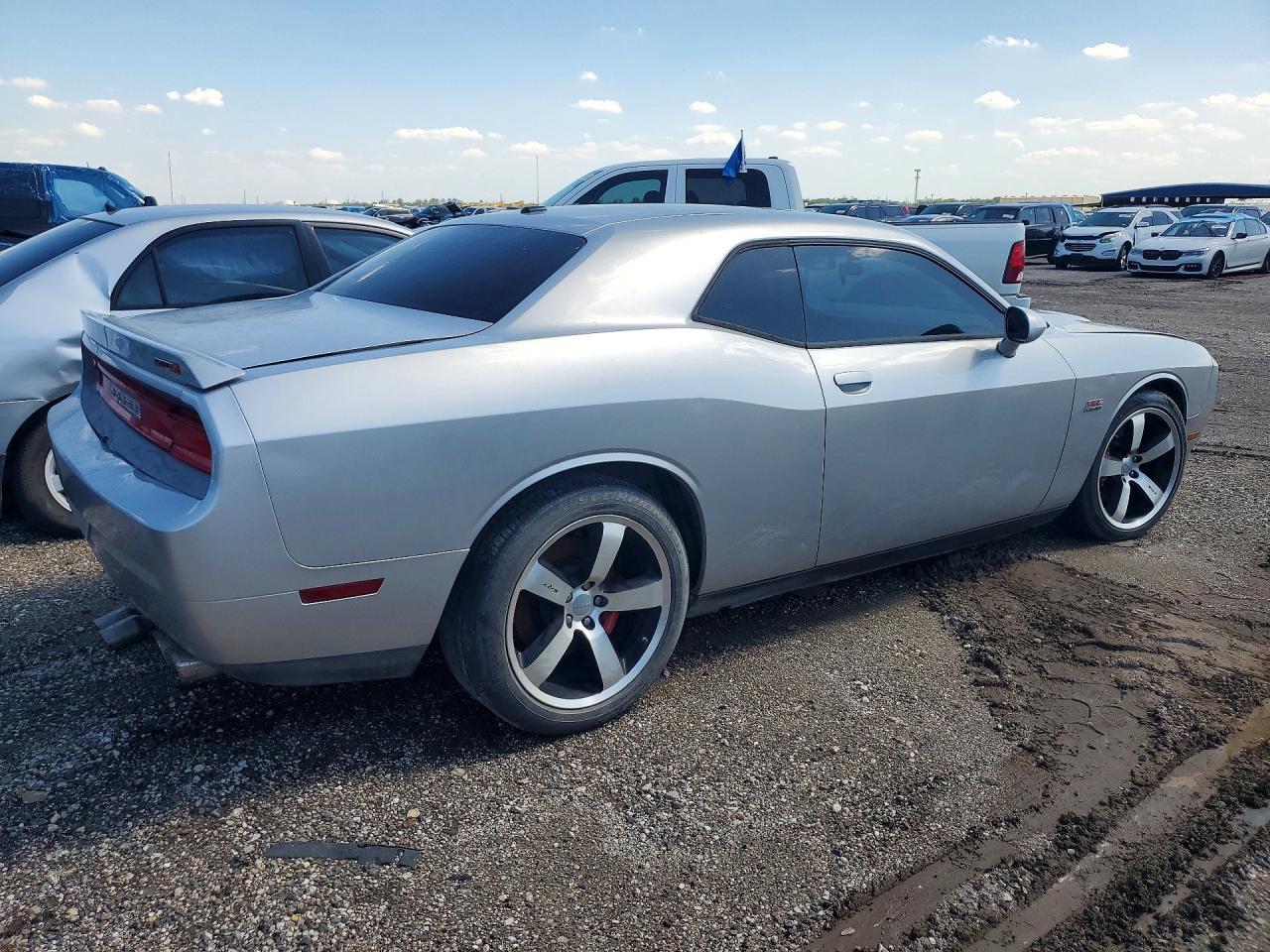 Dodge Challenger Srt 392