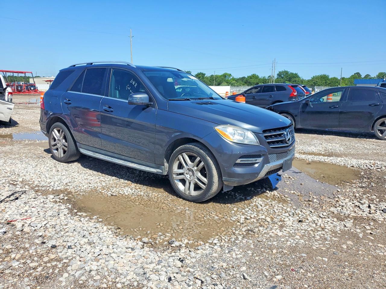 Mercedes-Benz M-Class 350