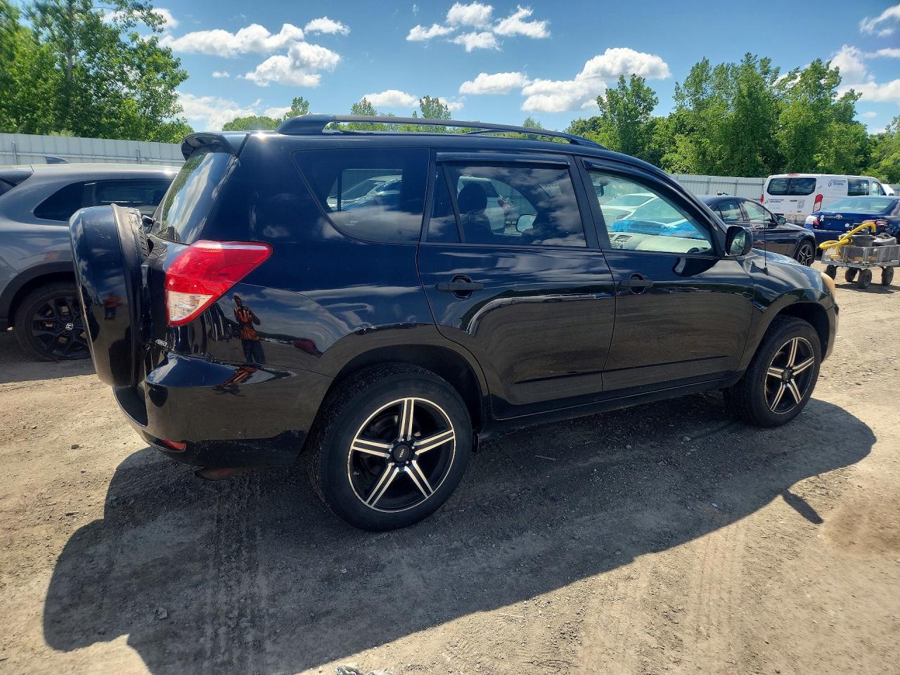 Toyota RAV4 Base