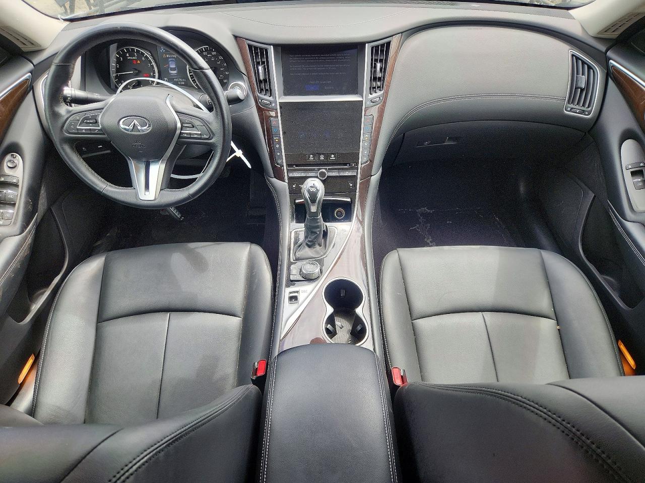 INFINITI Q50 3.0t L 3.0t Luxe