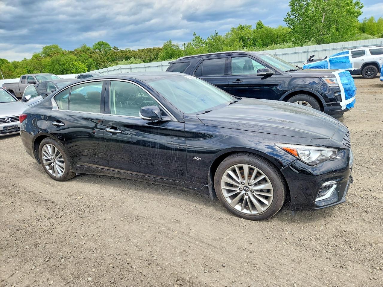 INFINITI Q50 3.0t L 3.0t Luxe