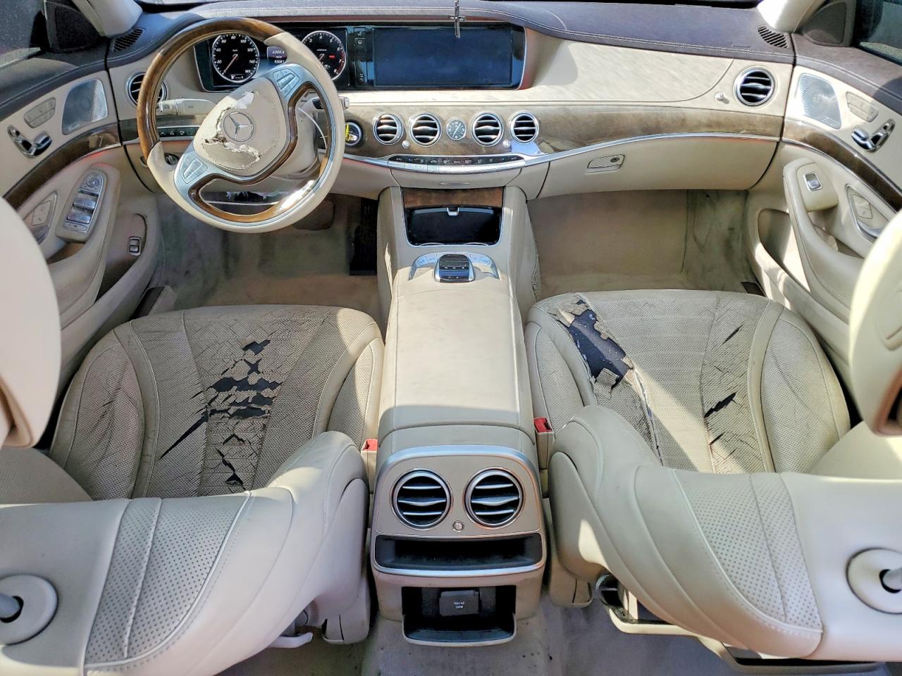 Mercedes-Benz S-Class 550